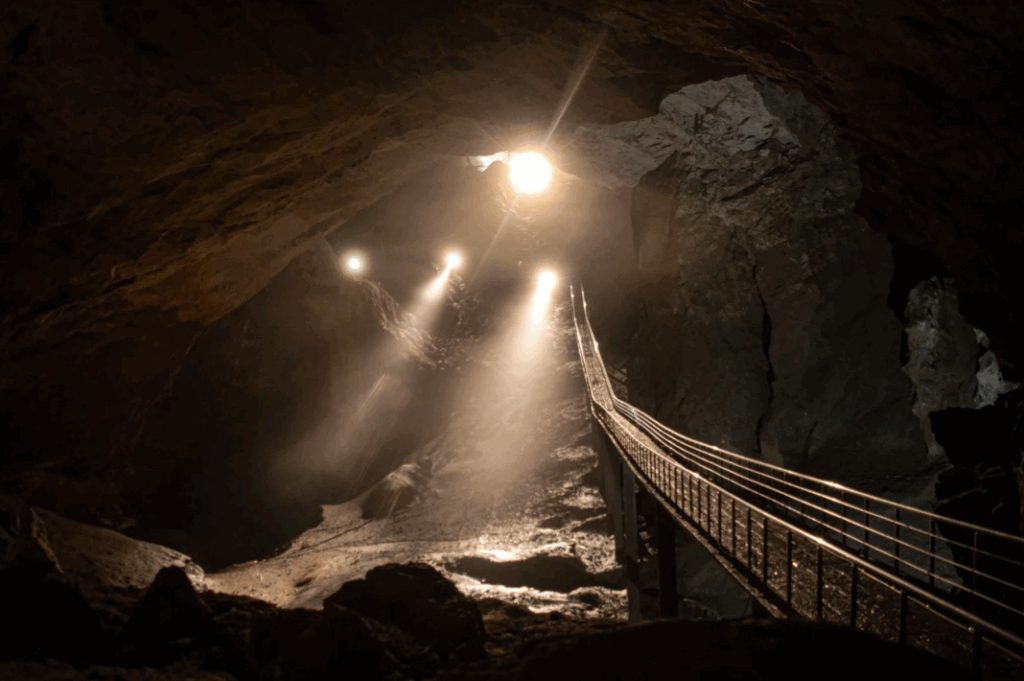 宝石の産地(ジュエリー長谷川のHOUSE GEM ATTENDER)